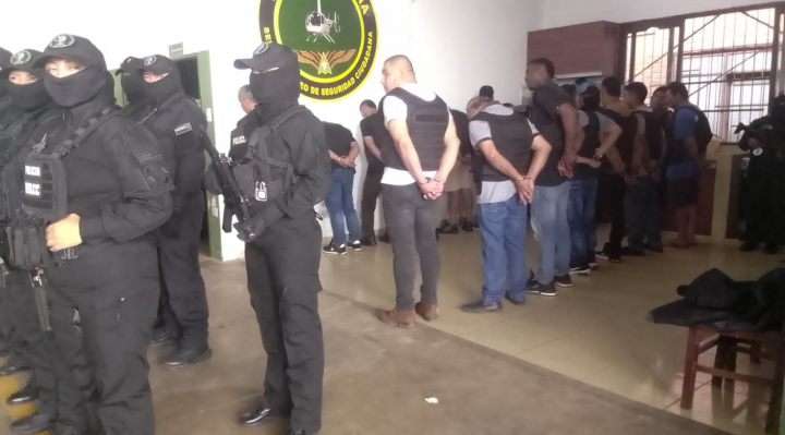 b_58750_rasladan-a-reclusos-vinculados-a-marset-desde-palmasola-a-carceles-del-interior-1