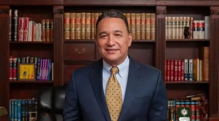 MINSITRO DE DEFENSA RAUL SALINAS - PAZ PEREIRA