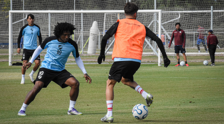 b_59212_bolivar-debuta-en-la-copa-ante-el-mejor-equipo-argentino-del-momento-1