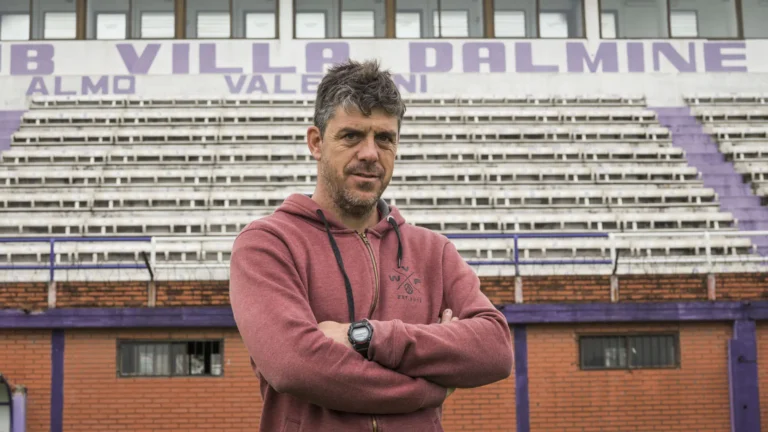 felipe-de-la-riva-dt-villa-dalmine-1