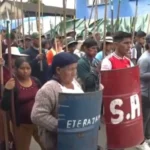 COCALEROS DEFIENDEN A EVO