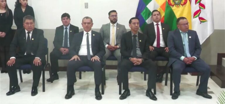 FISCALES DE BOLIVIA