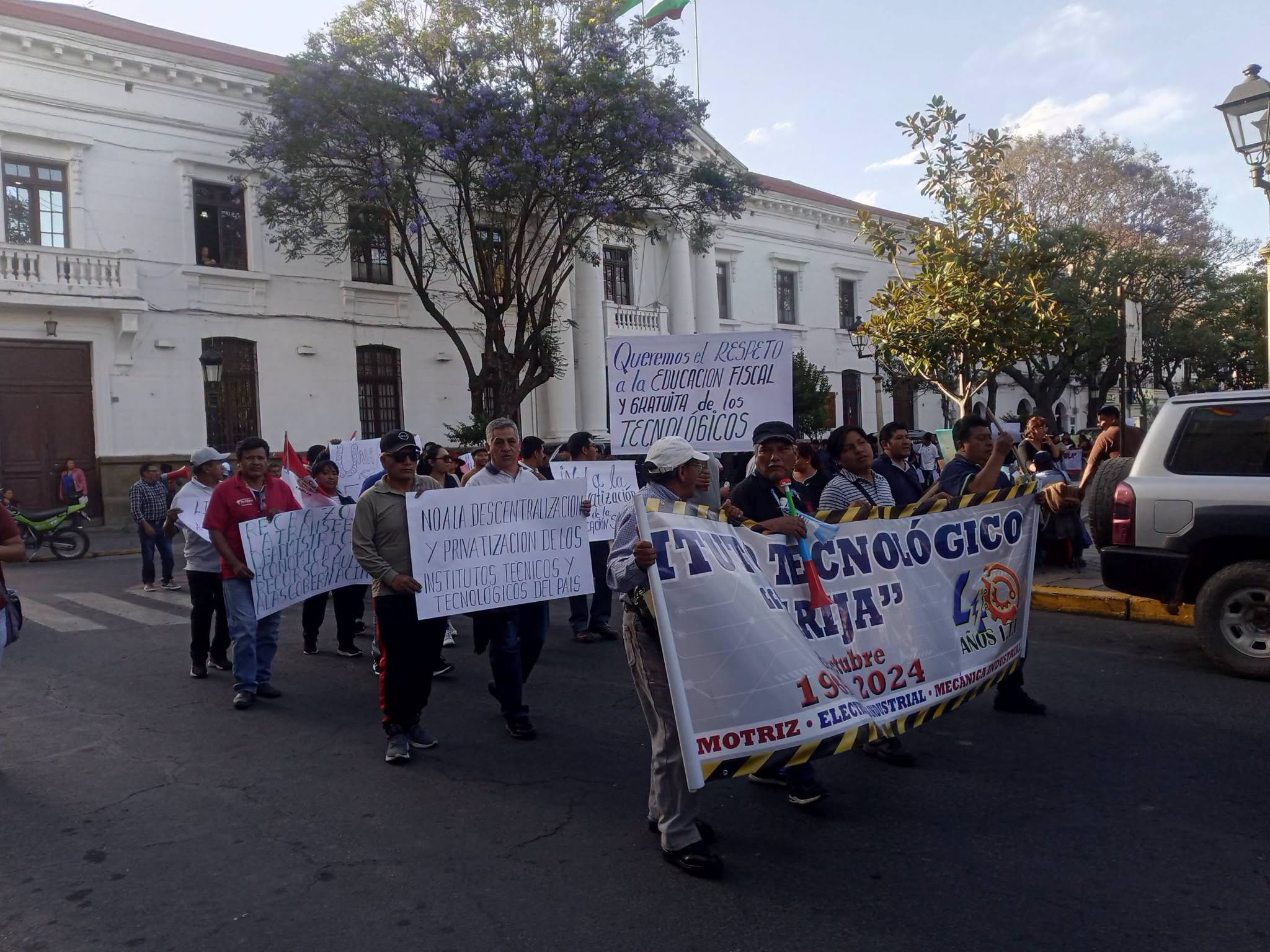 MARCHA MAGISTERIO