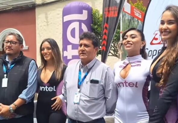 Roger-Almazan-Entel