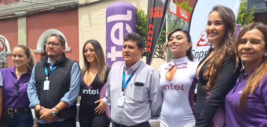 Roger-Almazan-Entel